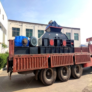 2PG1200x800對輥制砂機設備發(fā)往陜西