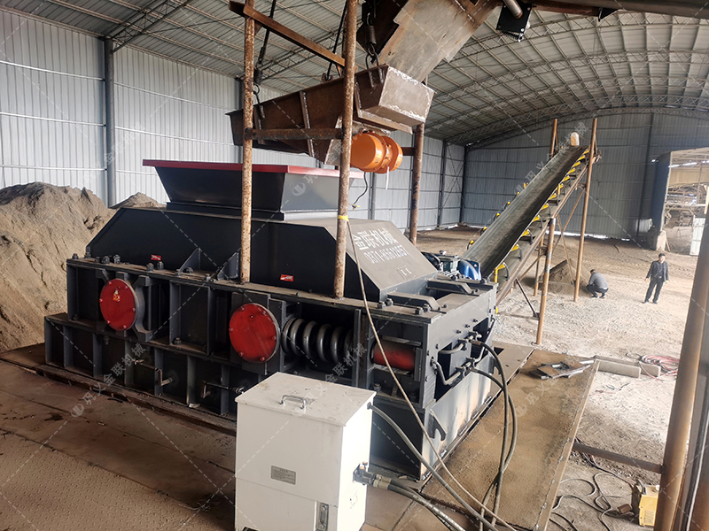 時產(chǎn)150噸的對輥制砂機是什么型號？如何控制出砂率？