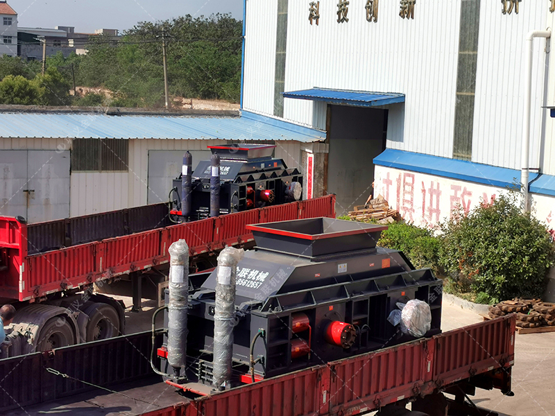 新型數(shù)控對(duì)輥制砂機(jī)工作原理是什么？河南地區(qū)哪家好？