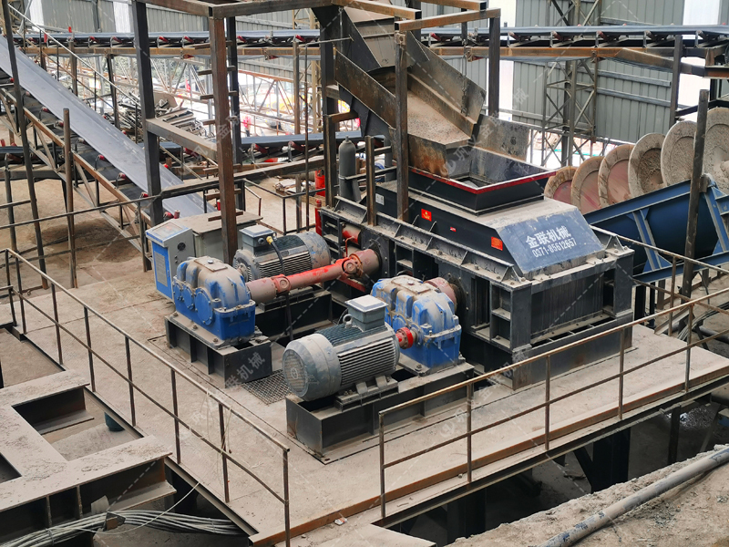 機制砂品質(zhì)參差不齊？液壓對輥制砂機如何實現(xiàn)高品質(zhì)細砂生產(chǎn)？